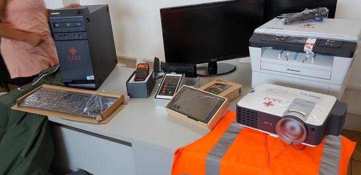 Parte del equipamiento recibido por Cerro Largo. Artículos de la donación