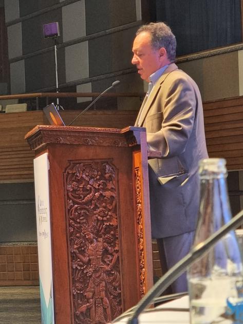 Rico haciendo uso de la palabra en la VII Plataforma Global que se desarrolla en Bali hasta el 28/5 Rico haciendo uso de la palabra en la VII Plataforma Global que se desarrolla en Bali hasta el 28/5