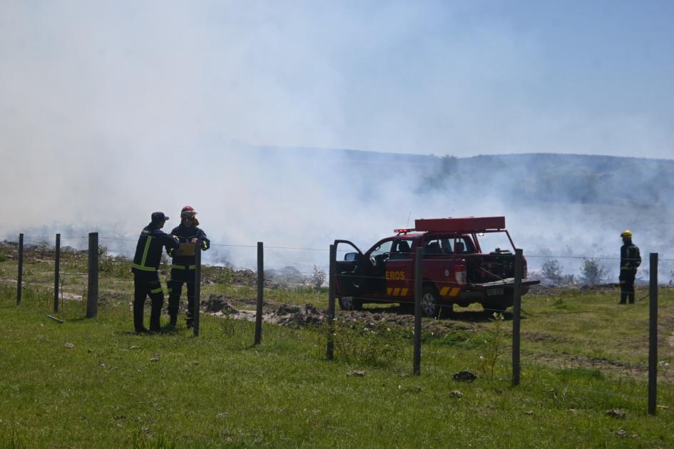 Simulacro de incendio en Orgoroso, Paysandú.