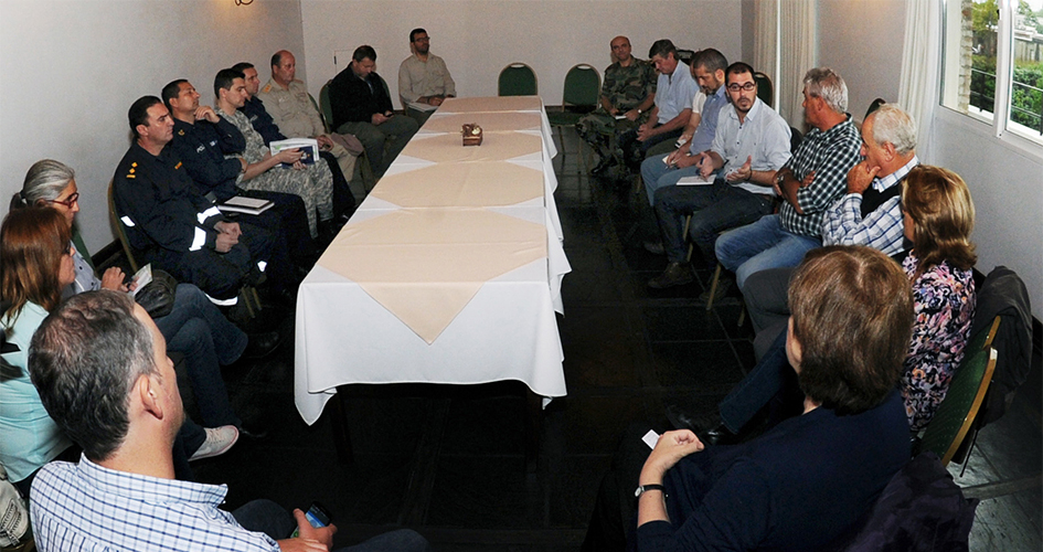 Fuente: Presidencia - Tornado en la ciudad de Dolores 15 de abril de 2016 Tornado en la ciudad de Dolores 15 de abril de 2016