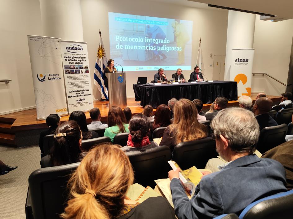 Presentación del Protocolo integrado de mercancías peligrosas Presentación del Protocolo integrado de mercancías peligrosas