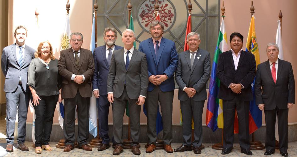 Ministros y Altas Autoridades de Gestión Integral de Riesgos de Desastres Ministros y Altas Autoridades de Gestión Integral de Riesgos de Desastres