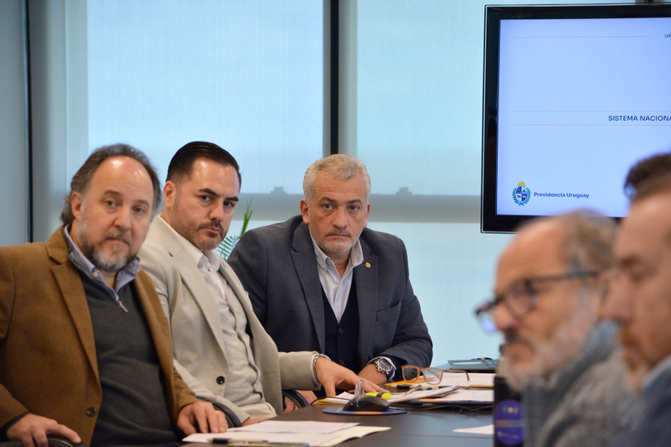 Sesión de la La Junta Nacional de Emergencias y Reducción de Riesgos Sesión de la La Junta Nacional de Emergencias y Reducción de Riesgos