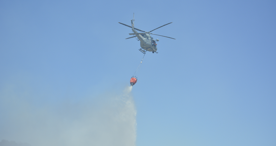 Helicóptero de Armada Nacional en ejercicio final