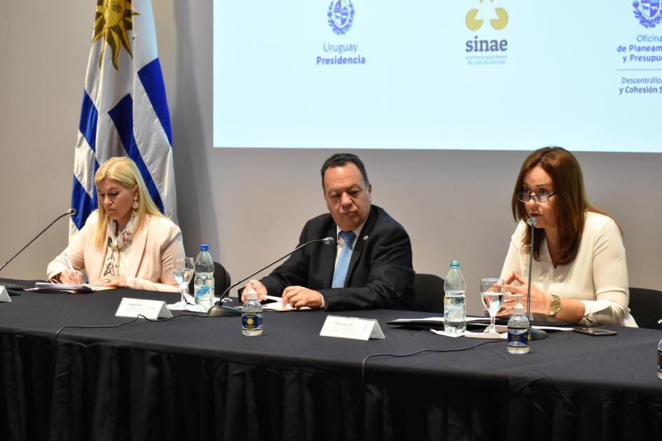 Gimena Pintos (Sinae), Sergio Rico (Sinae) y María de Lima (OPP)