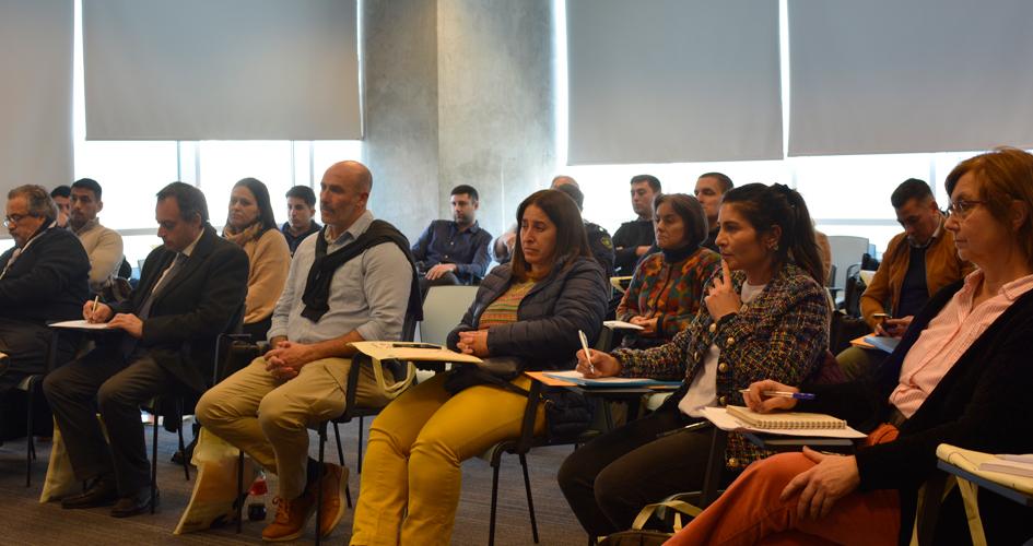 Participantes del encuentro para la actualización del Plan RAD