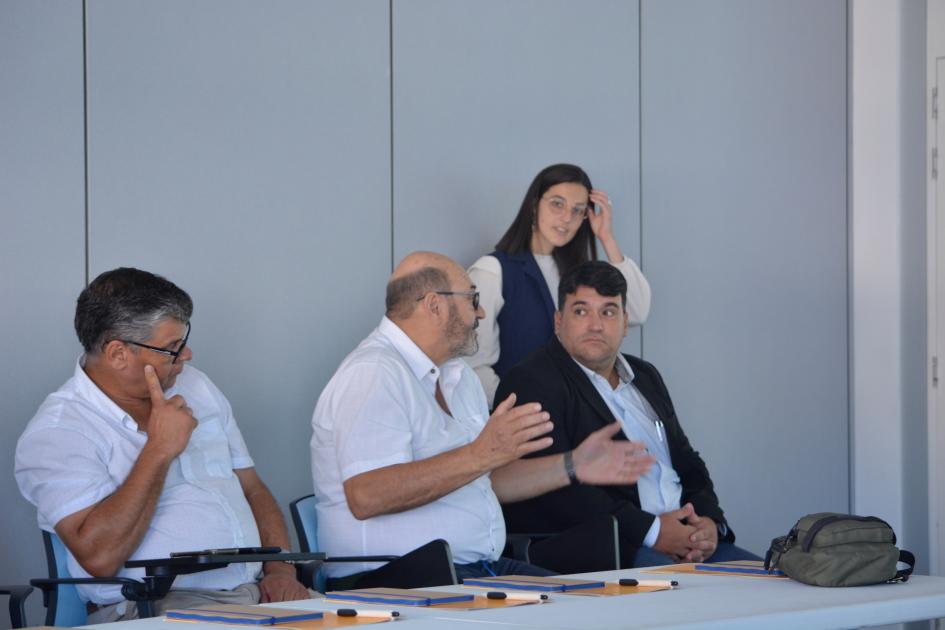 De izquierda a derecha: Oscar Mediza, Luis Garat y Flavio Scott De izquierda a derecha: Oscar Mediza, Luis Garat y Flavio Scott