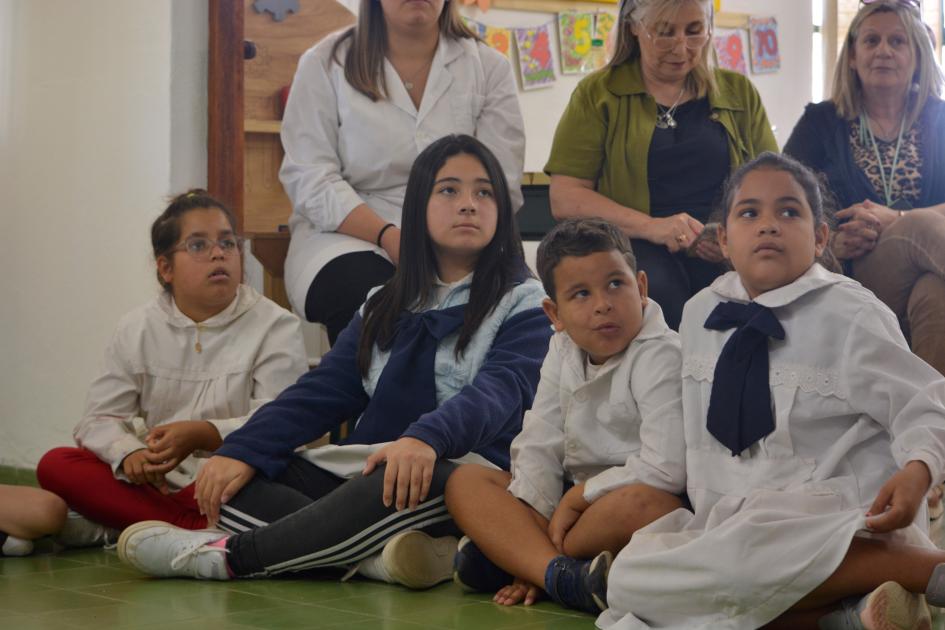 Taller de sensibilización sobre GIR en Escuela N° 127 (Paraje MANANTIALES)