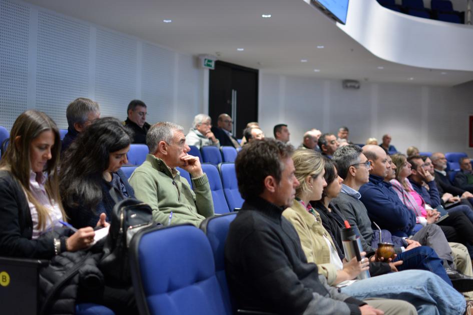 Integrantes de la Dirección Nacional de Emergencias del Sinae durante la 3era. jornada de la SRR 22