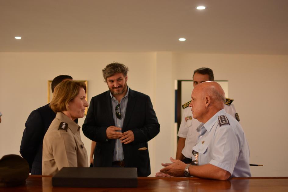 Gral. Laura Richardson, Santiago Caramés y Gral. del Aire Luis H. De León