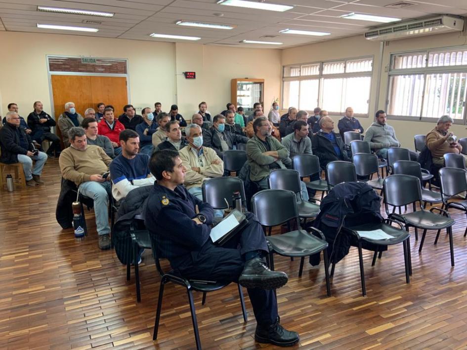 Curso actualización pilotos agrícolas IAA