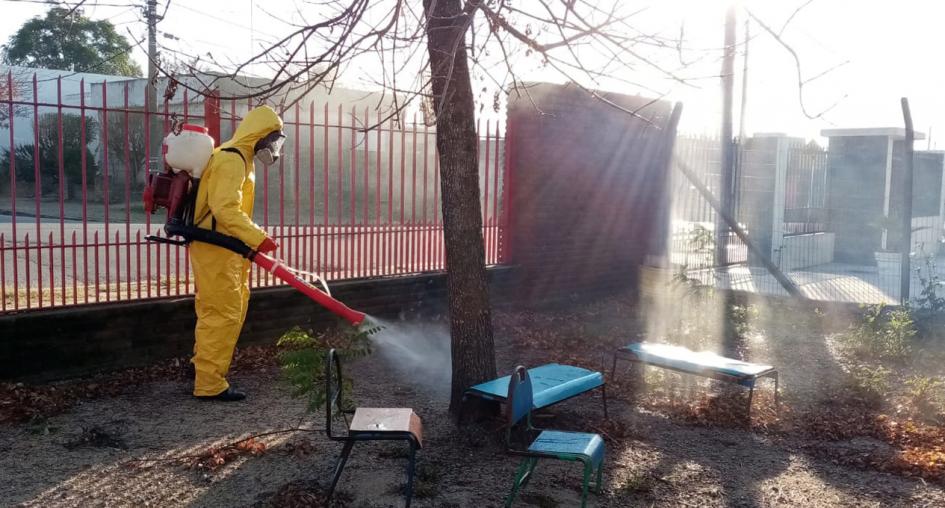 Tareas de sanitización en escuelas del departamento de San José