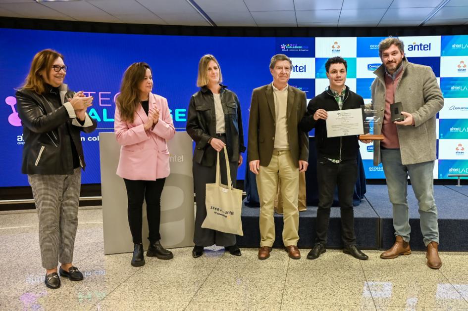 IA Tech Challenge 2024 - Foto: gentileza de Antel IA Tech Challenge 2024 - Foto: gentileza de Antel