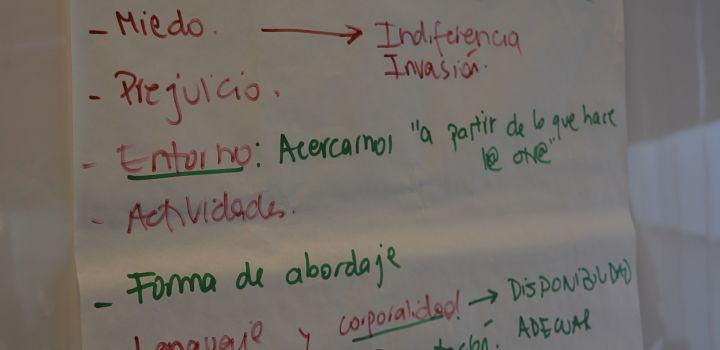 Se llevará a cabo la jornada preparatoria de actividades de voluntariado 2018 Papelográfo con texto del trabajo realizado por personas voluntarias