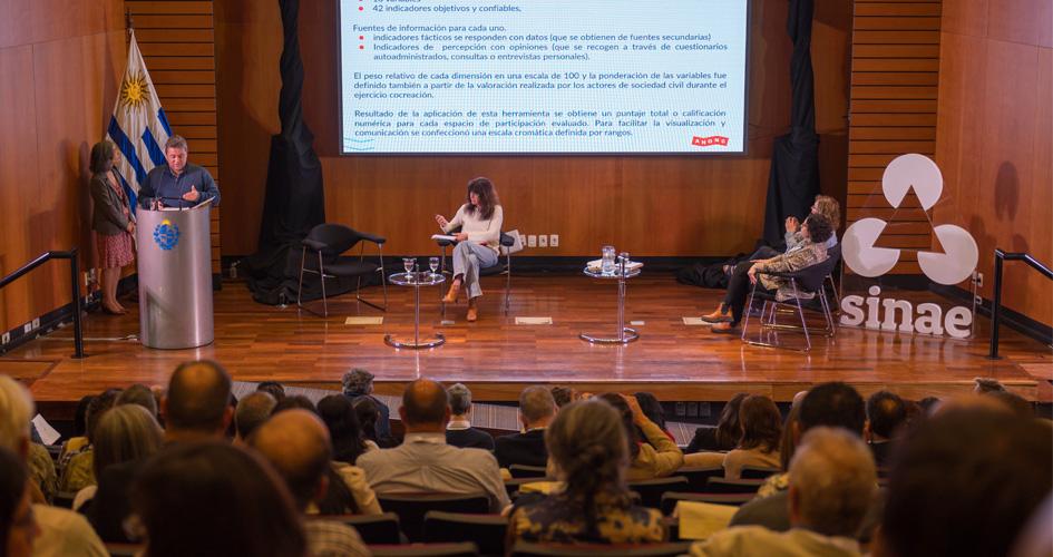Presentación de representantes de Anong