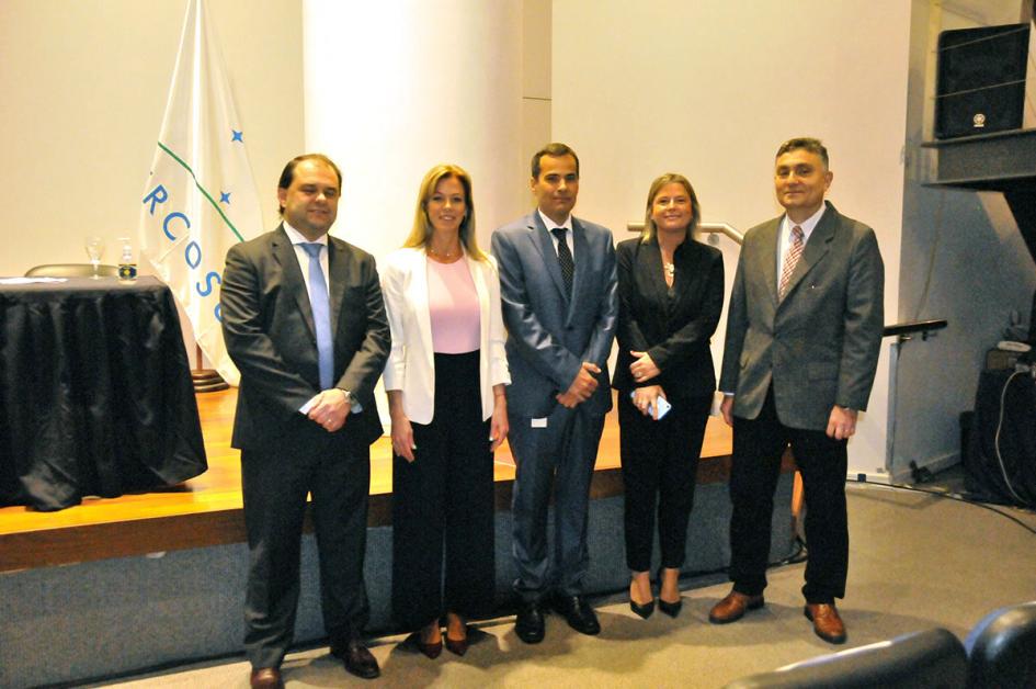 Autoridades Autoridades Presentes