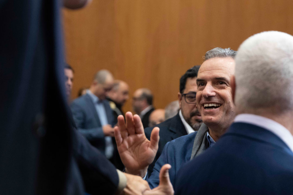 Presidente de la República saludando a los asistentes Presidente de la República saludando a los asistentes