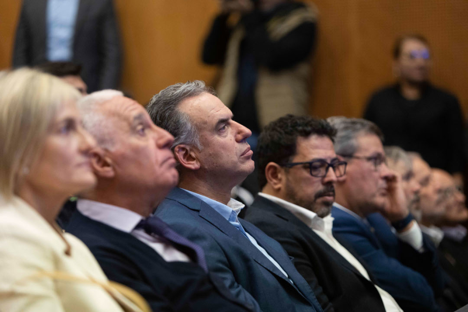 Presidente de la República, Ministro y Subsecretaria de Interior y Secretario de Presidencia Presidente de la República, Ministro y Subsecretaria de Interior y Secretario de Presidencia