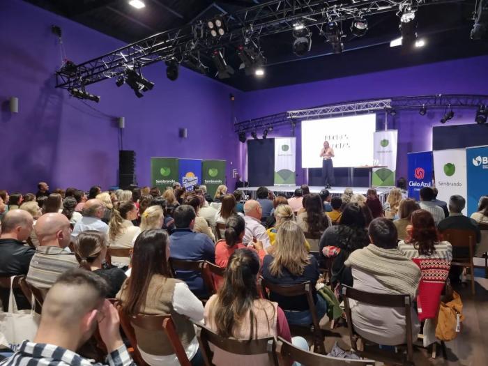 Público Público presente en el seminario