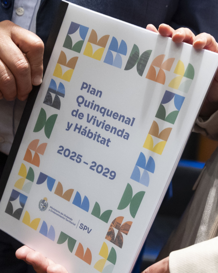 Portada del libro plan nacional de vivienda