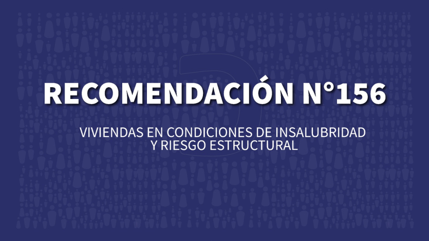 Placa institucional azul con el texto “Recomendación N° 156.”.