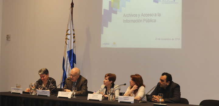 Archivos y AIP Archivos y AIP