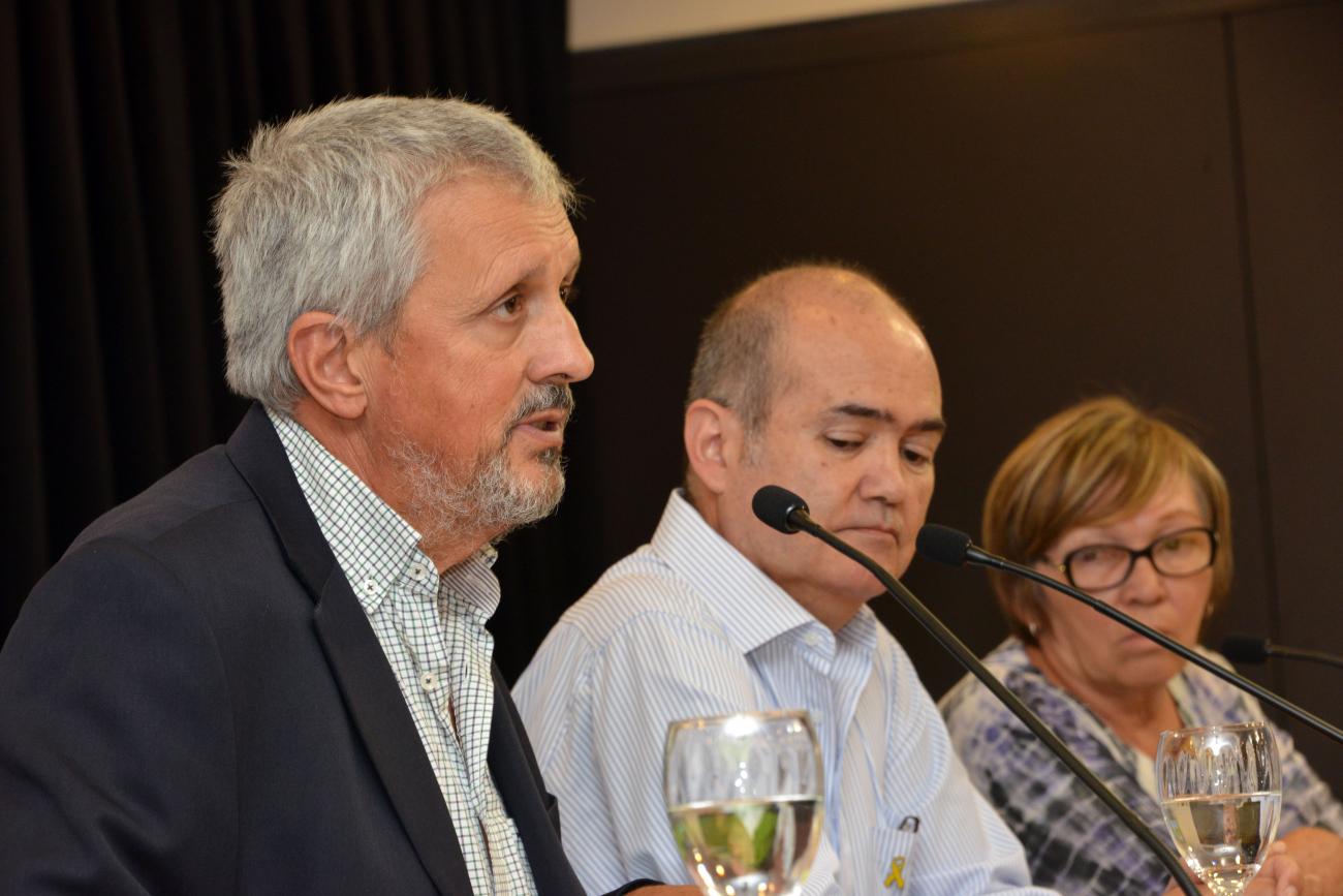 Autoridades en conferencia de prensa Fernando Longo, Fernando Machado y ALba Curbelo.