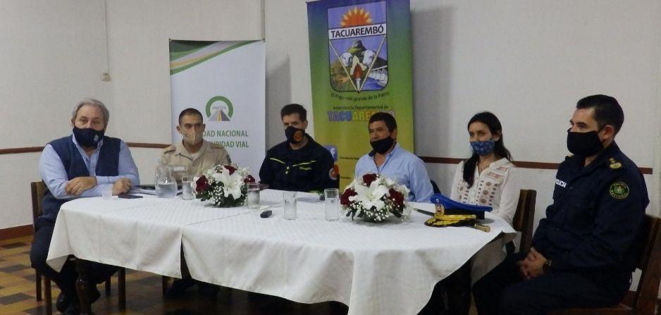 Mesa de presentación ULOSEV Tacuarembó Mesa de presentación ULOSEV Tacuarembó