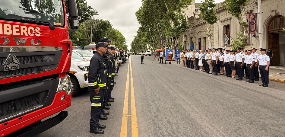 Lanzamiento Verano Azul Colonia Lanzamiento Verano Azul Colonia