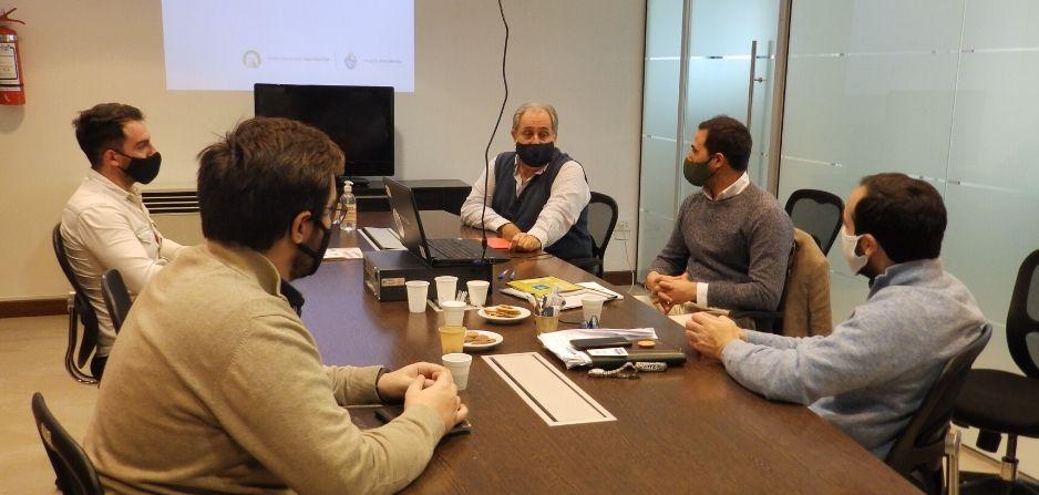 Reunión en UNASEV: tema juventud y seguridad vial Reunión en UNASEV: tema juventud y seguridad vial