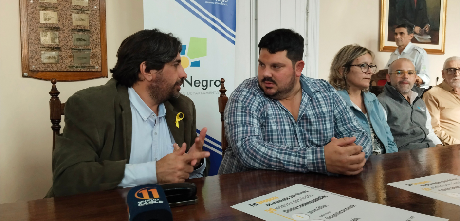 Marcelo Metediera y Fabricio Tiscornia en conferencia de prensa Marcelo Metediera y Fabricio Tiscornia en conferencia de prensa