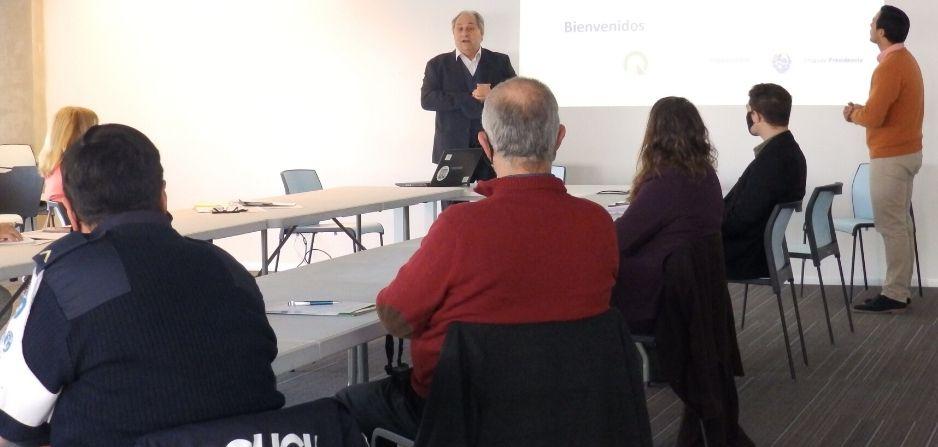 Delegados de ULOSEV de Canelones en plena reunión