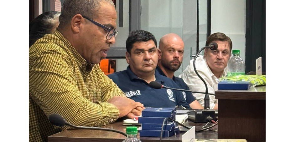 Director Aníbal Pintos en Junta Departamental de Salto