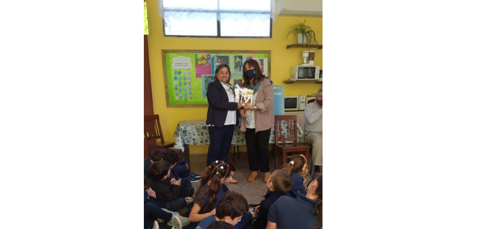 Maestra Mirta Payque del Área de EducacIón de UNASEV Maestra Mirta Payque del Área de EducacIón de UNASEV