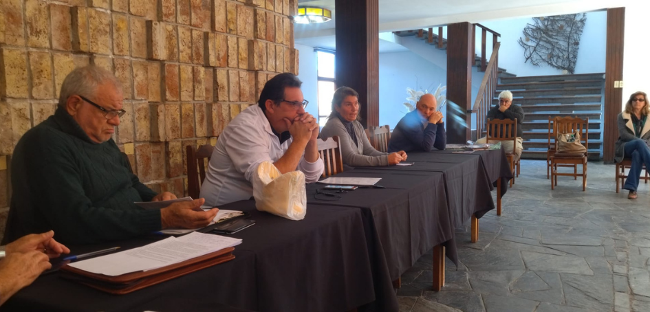 Vista parcial de ULOSEV reunidas en Salinas - Canelones Vista parcial de ULOSEV reunidas en Salinas - Canelones