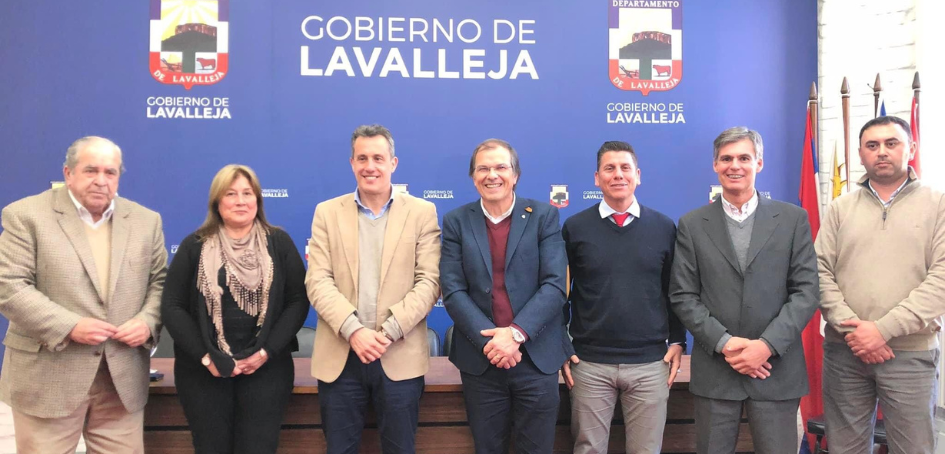 Autoridades de Intendencias de Lavalleja y Rivera con Directores de Unasev