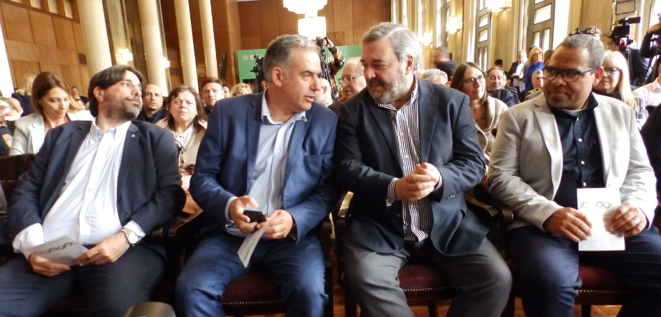 Jerarcas de Unasev, Metediera y Pintos, junto al Presidente de la República y el Intendente de MVD