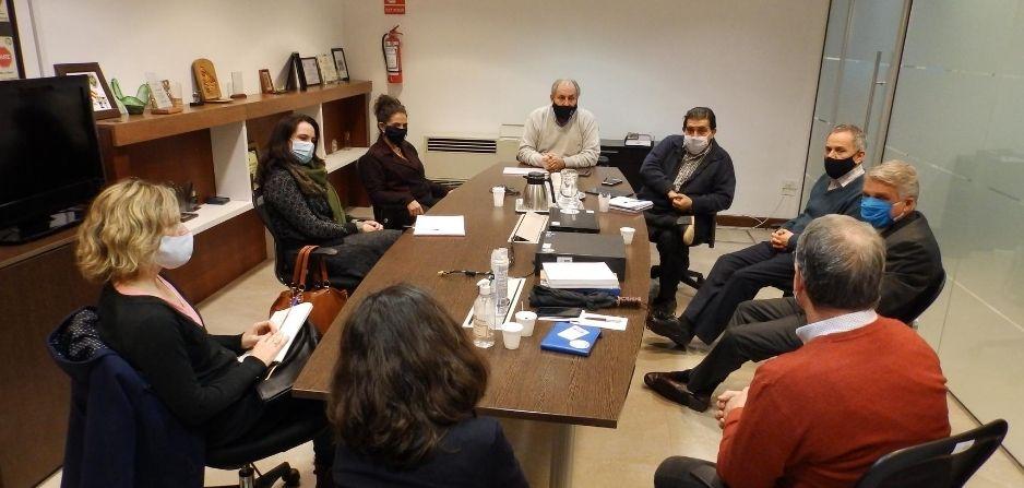 Reunión entre Cátedra de Medicina Familiar y Comunitaria y UNASEV Reunión entre Cátedra de Medicina Familiar y Comunitaria y UNASEV