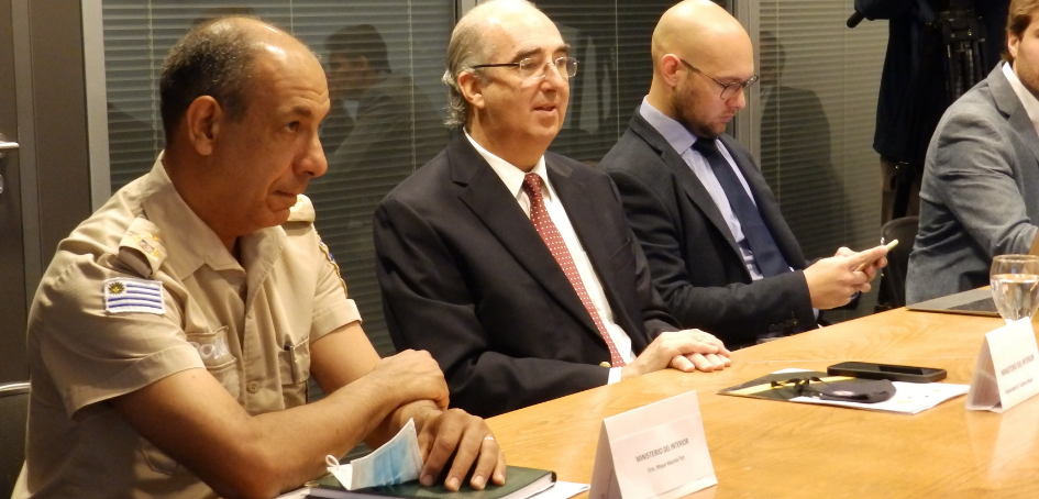 Director Nacional de Policía Caminera, Subsecretario de Interior y Representante de MTOP Director Nacional de Policía Caminera, Subsecretario de Interior y Representante de MTOP