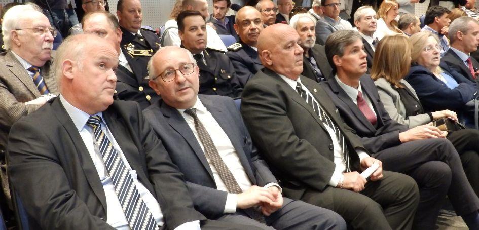Juan José Olaizola y Pablo Da Silveira, subsecretario de Transporte y Ministro de Cultura Juan José Olaizola y Pablo Da Silveira, subsecretario de Transporte y Ministro de Cultura