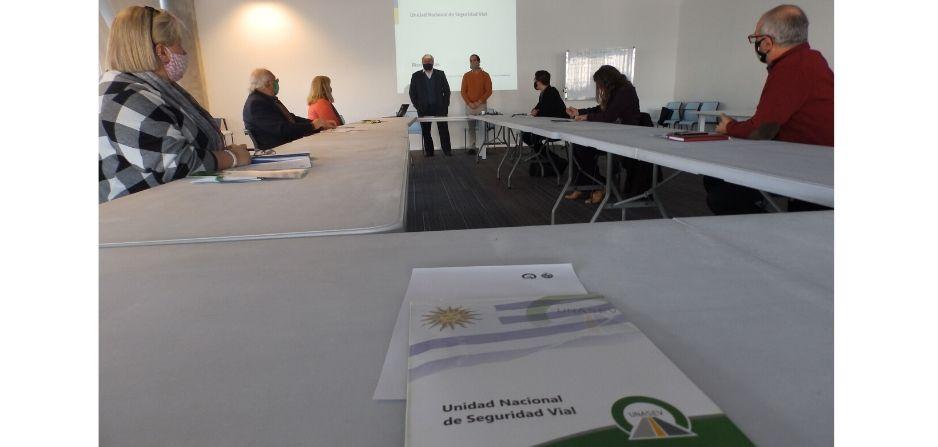 Esc. Alejandro Draper da la bienvenida a las ULOSEV de Canelones Esc. Alejandro Draper da la bienvenida a las ULOSEV de Canelones
