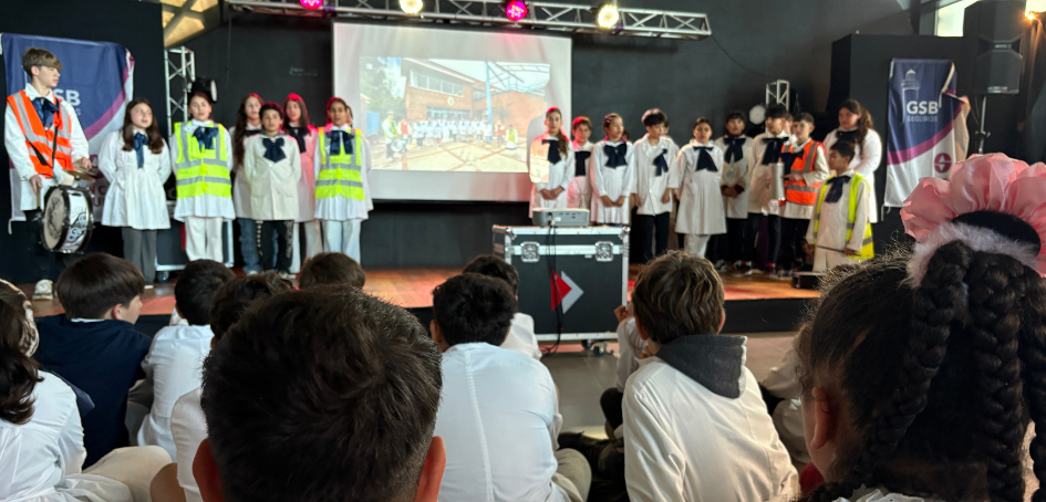 Teatralización, otra forma e expresión de la propuesta de escolares