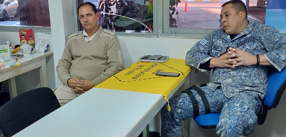 Representantes de Policía Caminera y Prefectura Representantes de Policía Caminera y Prefectura