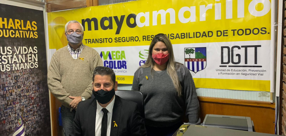Intendencia de Rivera adhiriendo con un banner a Mayo Amarillo