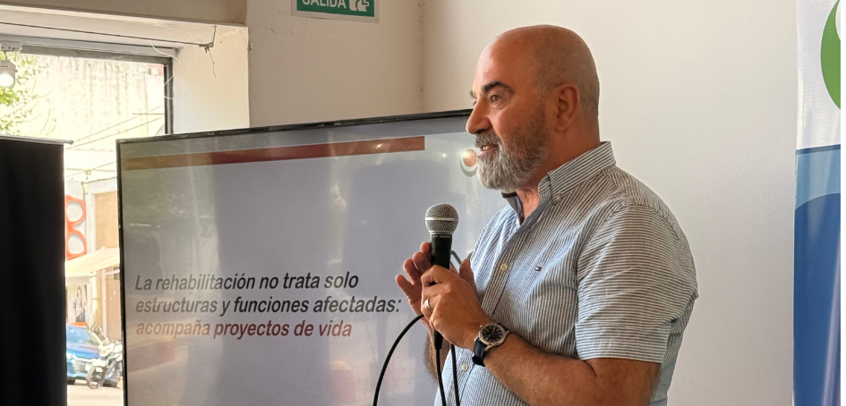 Dr. Hugo Núñez y Ce.Re.Sur (Centro de Rehabilitación Física del Sur) Dr. Hugo Núñez y Ce.Re.Sur (Centro de Rehabilitación Física del Sur)