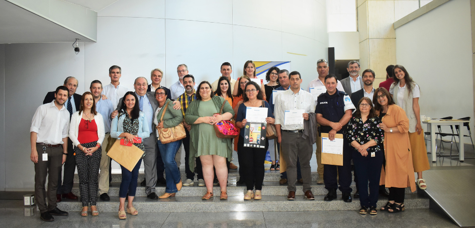 Egresados y equipo técnico Egresados y equipo técnico