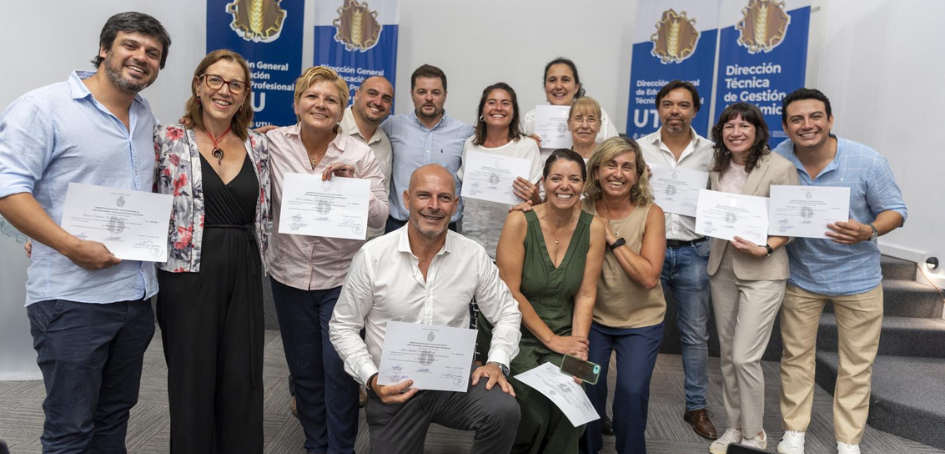 Primera generación de egresados en Seguridad Vial, de todo el país, recibió su título terciario Primera generación de egresados en Seguridad Vial, de todo el país, recibió su título terciario