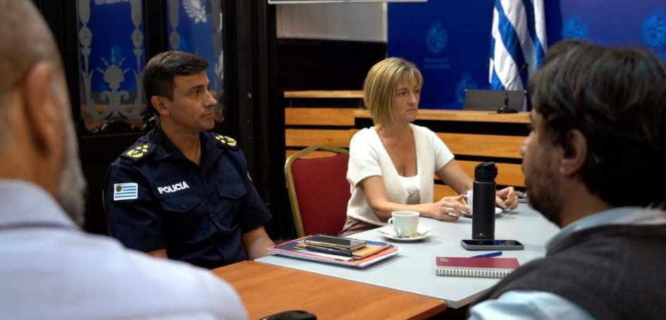 Subdirector de la Policía Nacional, Alfredo Clavijo y Subsecretaria de Interior, Gabriela Valverde