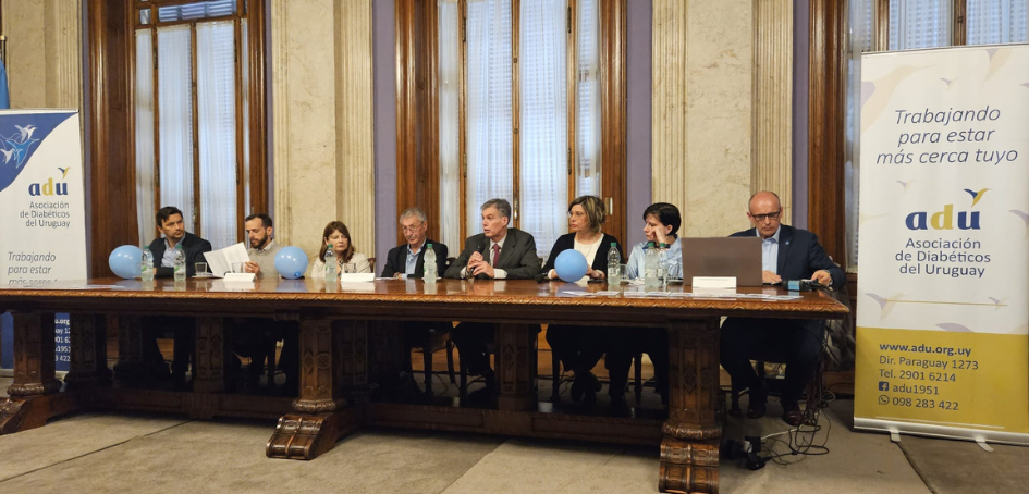 Mesa de la actividad “Conocer los riesgos es conocer la respuesta” en el Palacio Legislativo