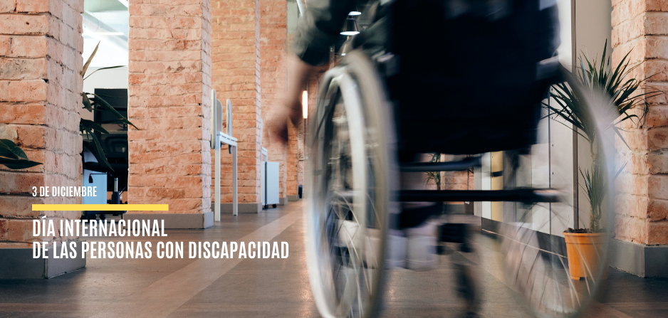 Día internacional de la discapacidad Persona en silla de ruedas leyenda sobre el día internacional de la Discapacidad